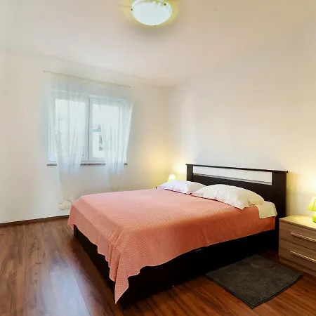 Spacious Holiday In With Terrace